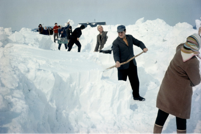 1-su-schneeschaufeln-zeindlhoferjosefsu.jpg